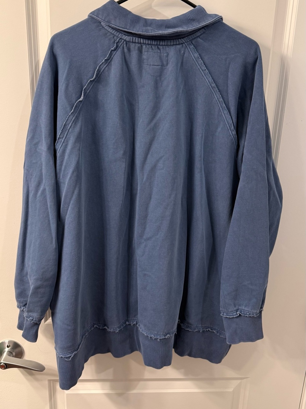 AE Big Hug Henley Sweatshirt - Picture 3 of 3